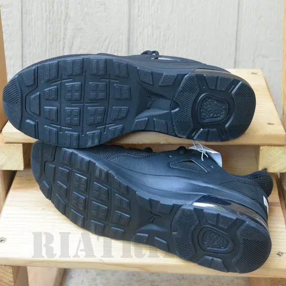 Black PUMA Men's Electron Street Shoe - Picture 3 of 6